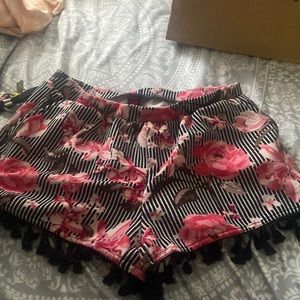 Bohemian shorts